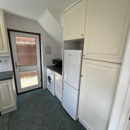 Charming 3-Bed House In Leighton Buzzard Villa Exterior photo